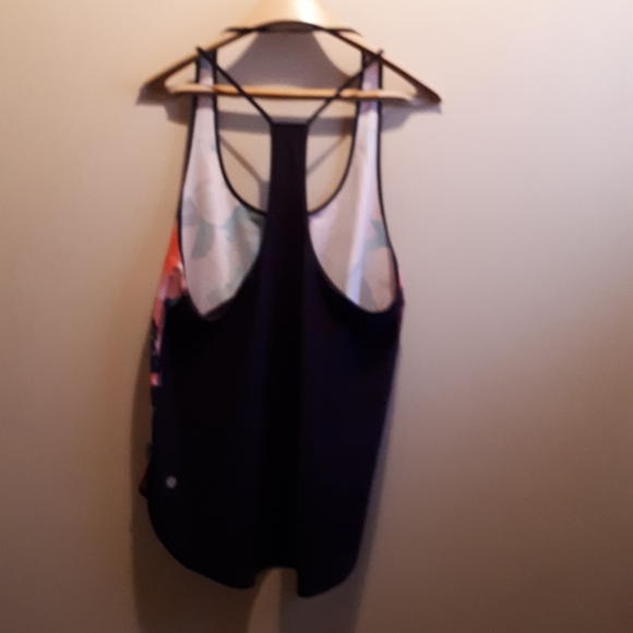 Lululemon Tank Size 10